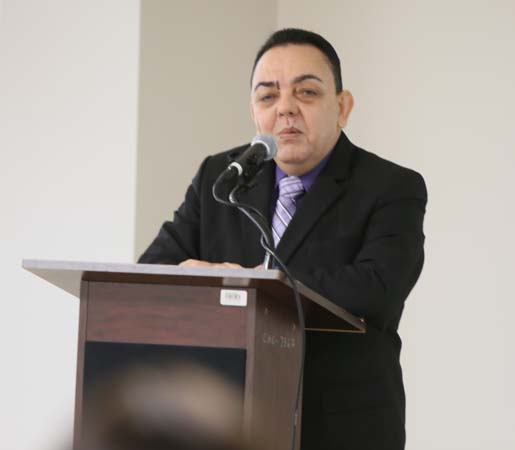 El Defensor de las Personas con Impedimentos, el señor Frank Pérez Concepción, se dirigió a los presentes para explicar la iniciativa.